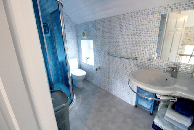 Shower Room 2