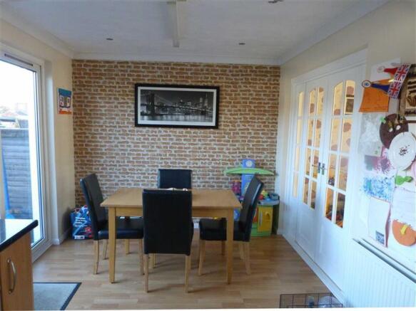 DINING KITCHEN