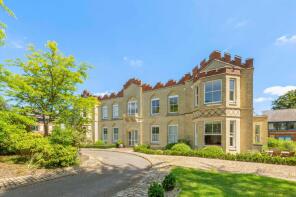 Flat 26, Uplands House, Four Ashes Road, High Wycombe HP15 6DY