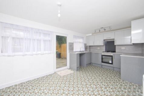 Cleveland Close, Dover, Kent, CT16