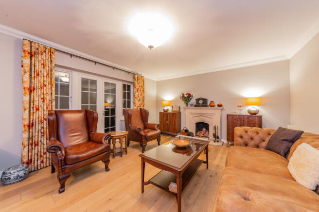 Lounge A