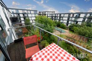 68, 3 Altius Court, Jacks Farm Way, London E4 9BF