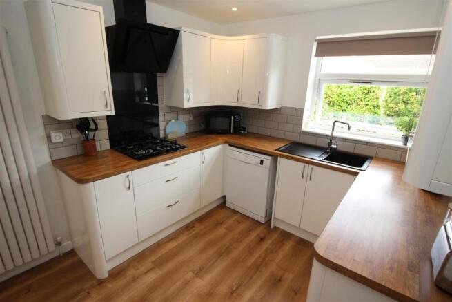 Kitchen Side