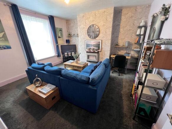 1 bed Terraced for sale Image 6