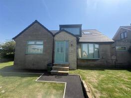14, Snape Drive, Bradford BD7 4LZ