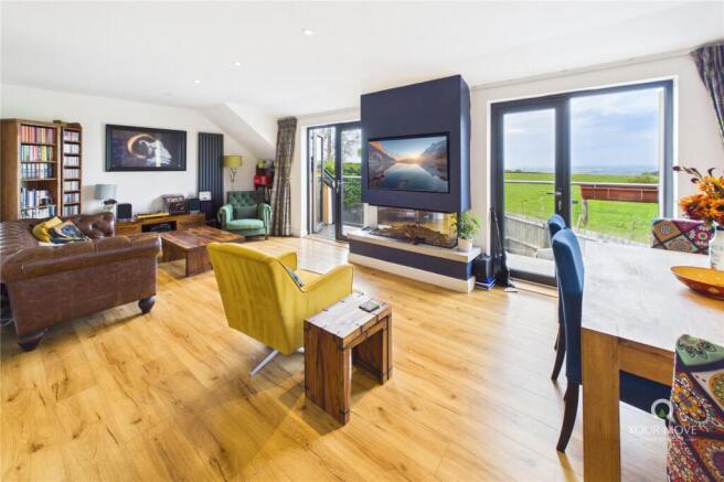 Living Room Pic 1