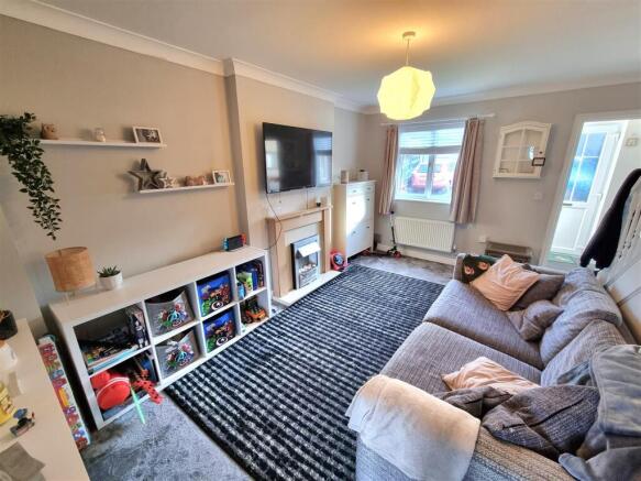 Sitting room.jpg
