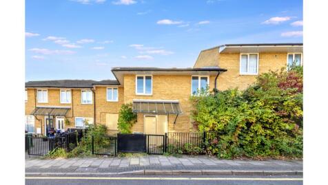 8 Beaufort, Beckton, London, E6