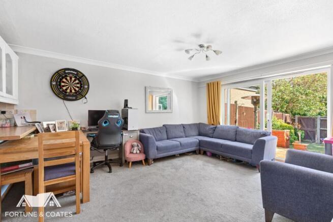Tithelands, Harlow photo 2