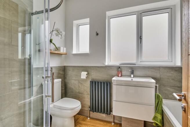 41 Drayton Rd Irthlingborough-4.jpg