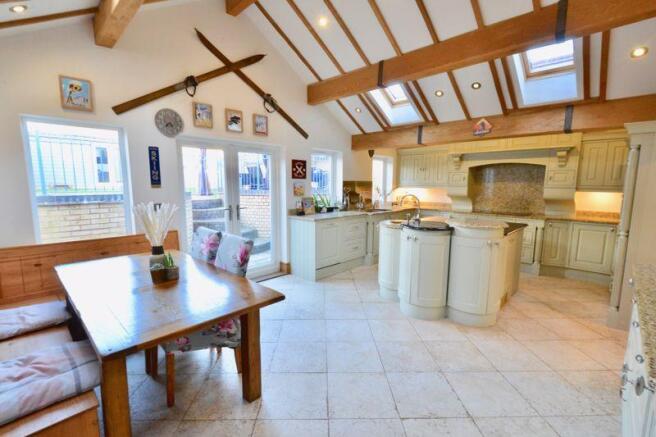 Kitchen Diner ...