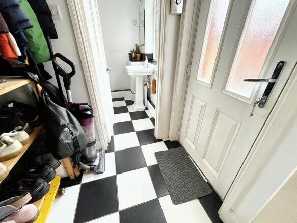 Boot Room/Rear
