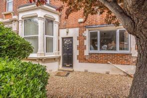 62a, Waverley Road, Southsea PO5 2PR