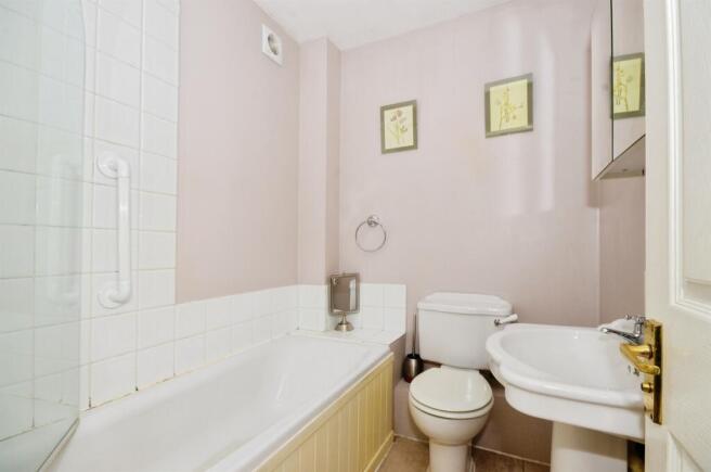 Photo 11