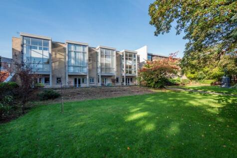 Libris Place, Knutsford