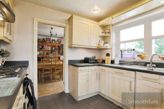 3 bed Detached for sale Image 5