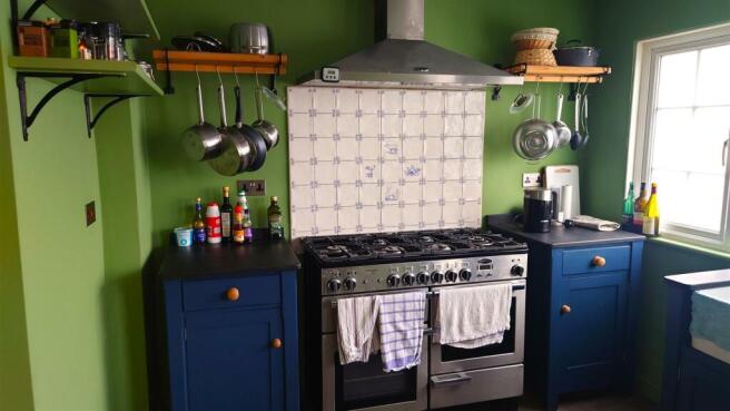 Kitchen 01.JPG