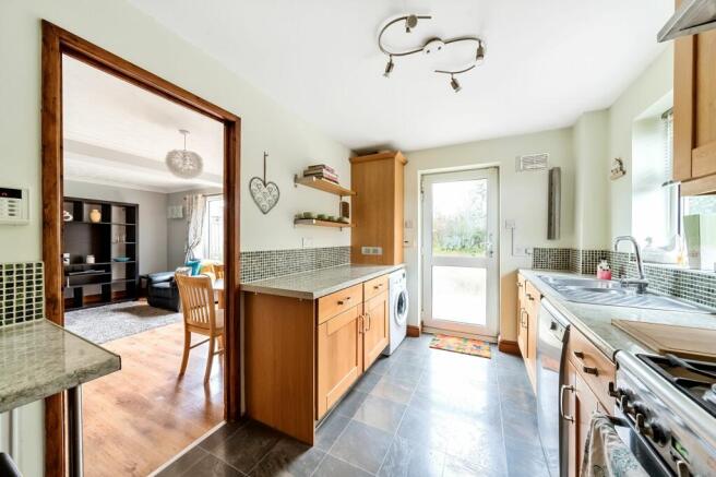 Kitchen / Breakfast Room