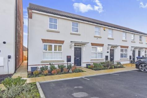 Rose Drive, Chippenham
