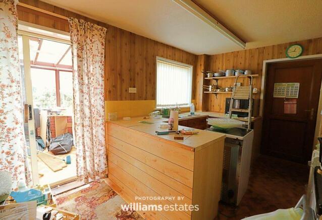 kitchen/ diner