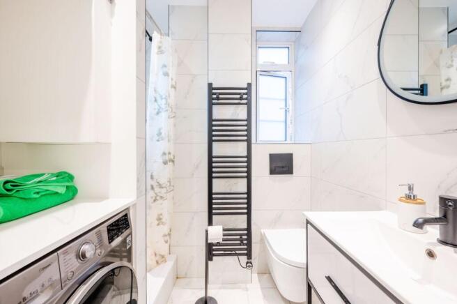 Latymer Court, Hammersmith, London, W6 photo 4