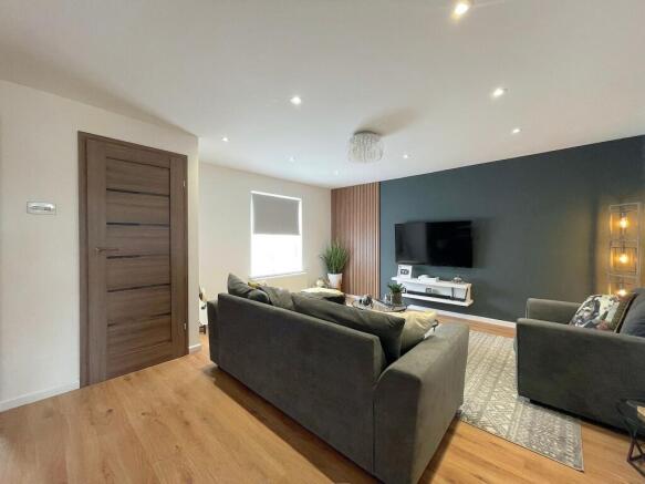 Living Room (3)