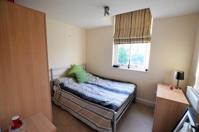 2 bed Apartment to rent Image 7