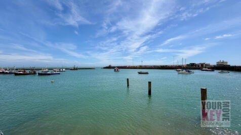 East Cliff, Folkestone, Kent CT19 6BU