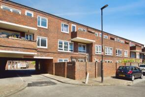 16, Albany Close, Tottenham, London N15 3RF