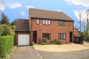 213 Whitsend, Ebberns Road, Hemel Hempstead HP3 9RD