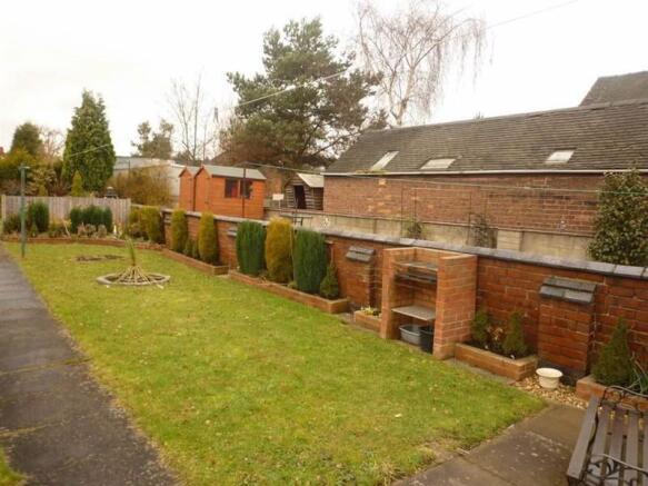 OUTSIDE FRONT & REAR GARDEN