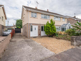 12, Sunnyvale, Usk NP15 2EF