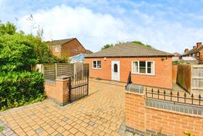 42, Cambridge Close, Leicester LE7 2BQ