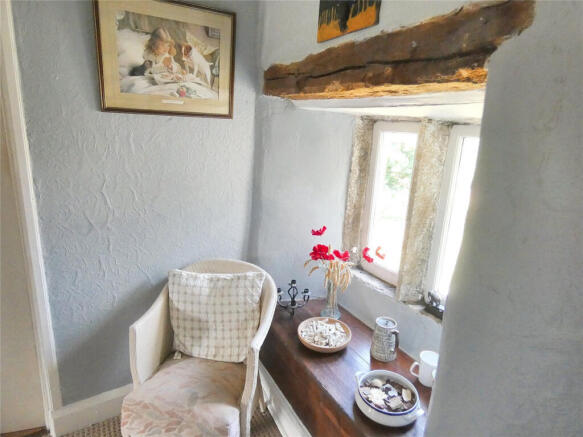 3 bed Semi-Detached for sale Image 11