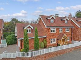 Bringey Cottage, The Bringey, Great Baddow, Chelmsford CM2 7FQ
