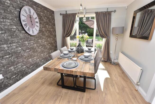 DINING ROOM (REAR)