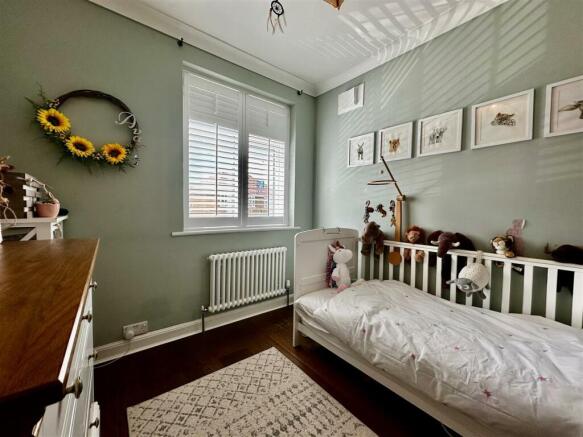 bed 3.jpg
