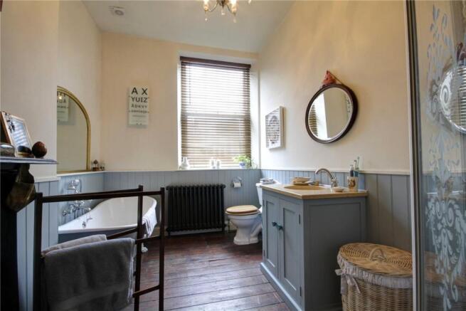 Ensuite