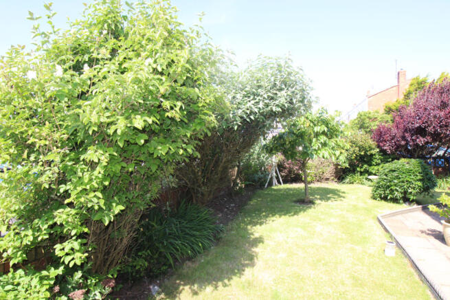 Side garden