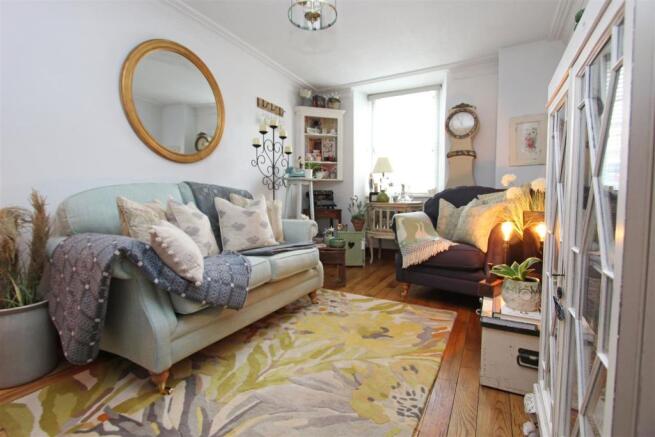 Living Room.jpg