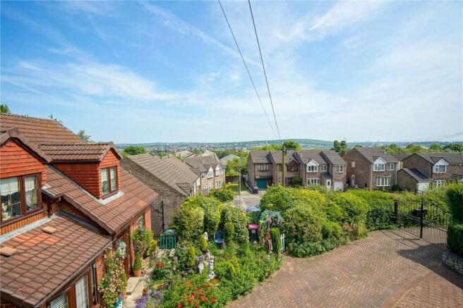 3 bed Bungalow for sale Image 11