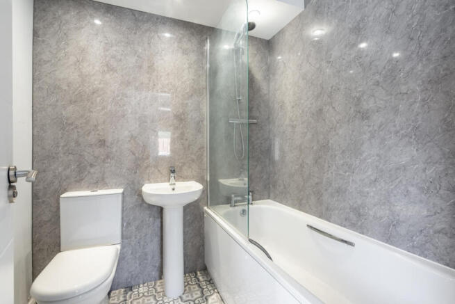 2 bed Semi-Detached for sale Image 10
