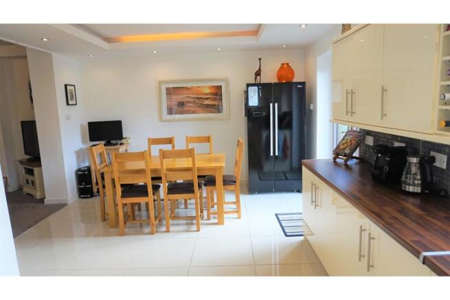 Kitchen / Diner