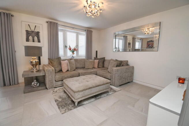 3 bed Detached for sale Image 6