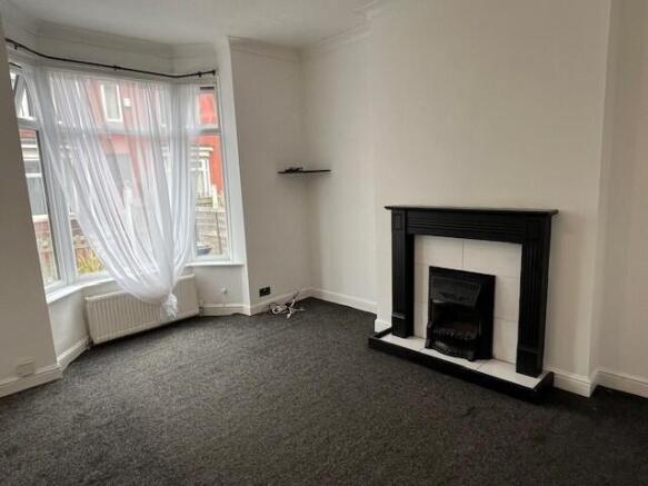 3 bed End of Terrace to rent Image 10