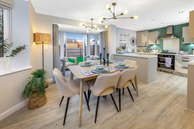 4 bed Detached for sale Image 5