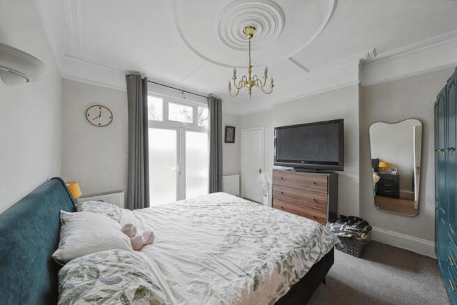 19 Louisville Road, Tooting, London SW17 8RL