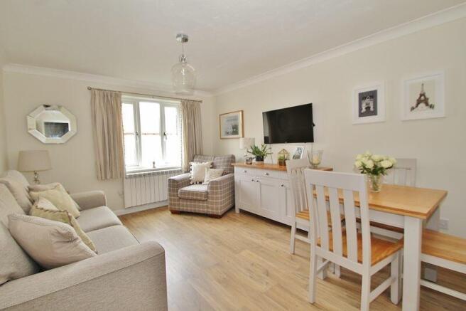 Living/Dining Room