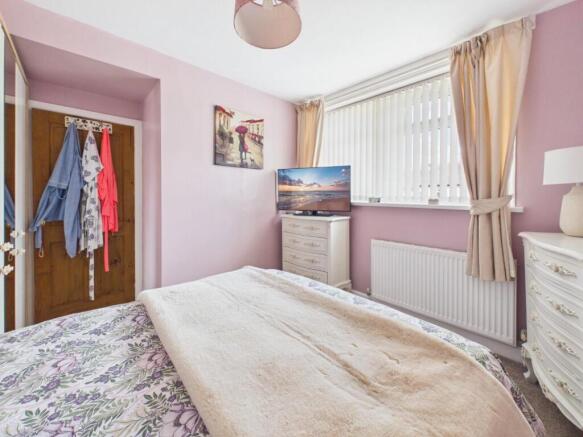 2 bed Cottage for sale Image 9