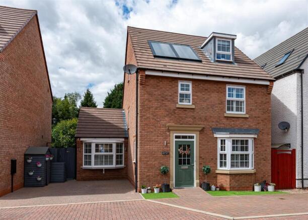 43 Henry Fowler Drive-external-5.jpg